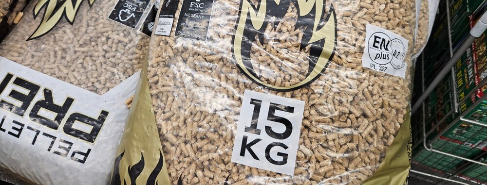 Sacs de pellets de 15 kg : combien dure un sac selon la taille de votre maison ?