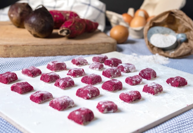 Gnocchis roses & sauce aux noix