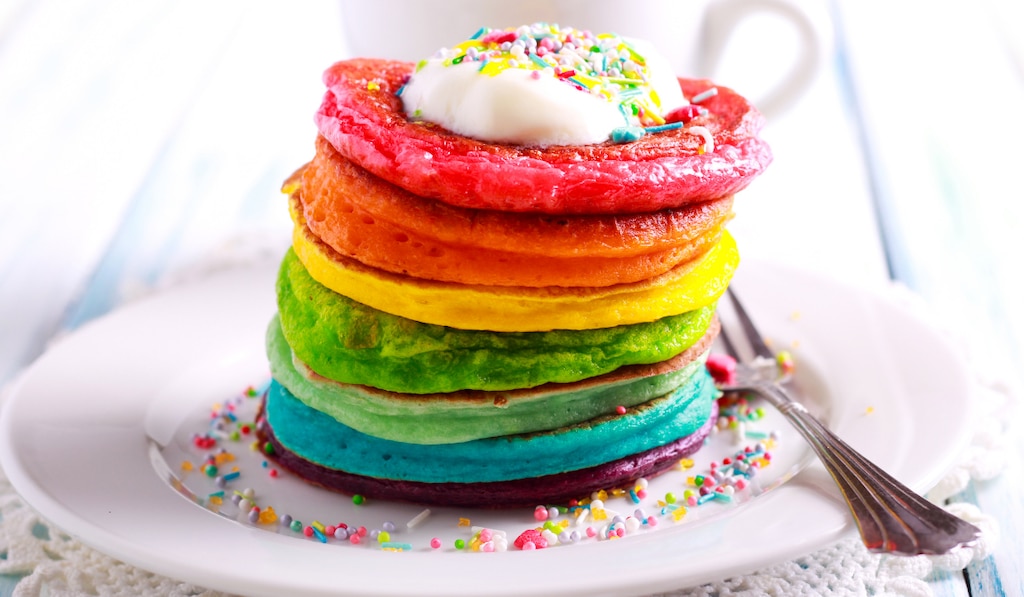 Pancakes arc-en-ciel