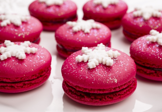 Recette de Noël : Macarons framboise maison