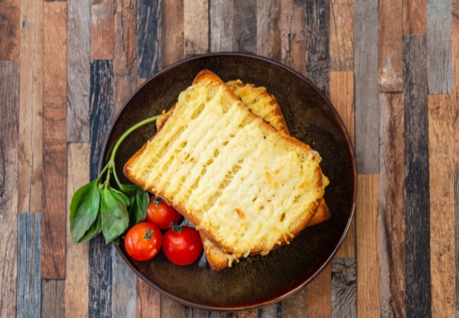 Croque-monsieur chèvre-pesto