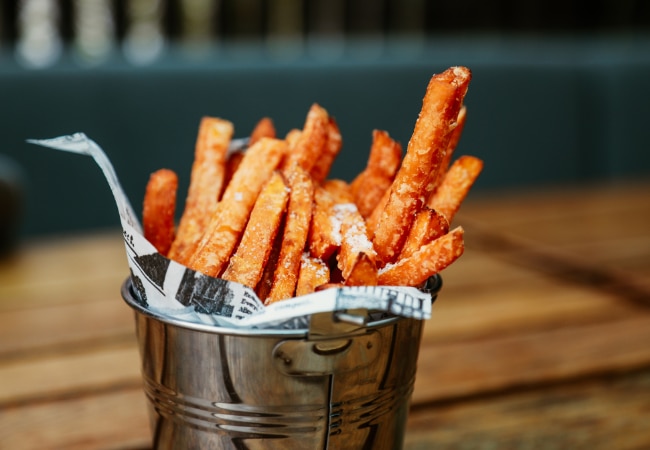 Recette de frites de patates douce au air fryer