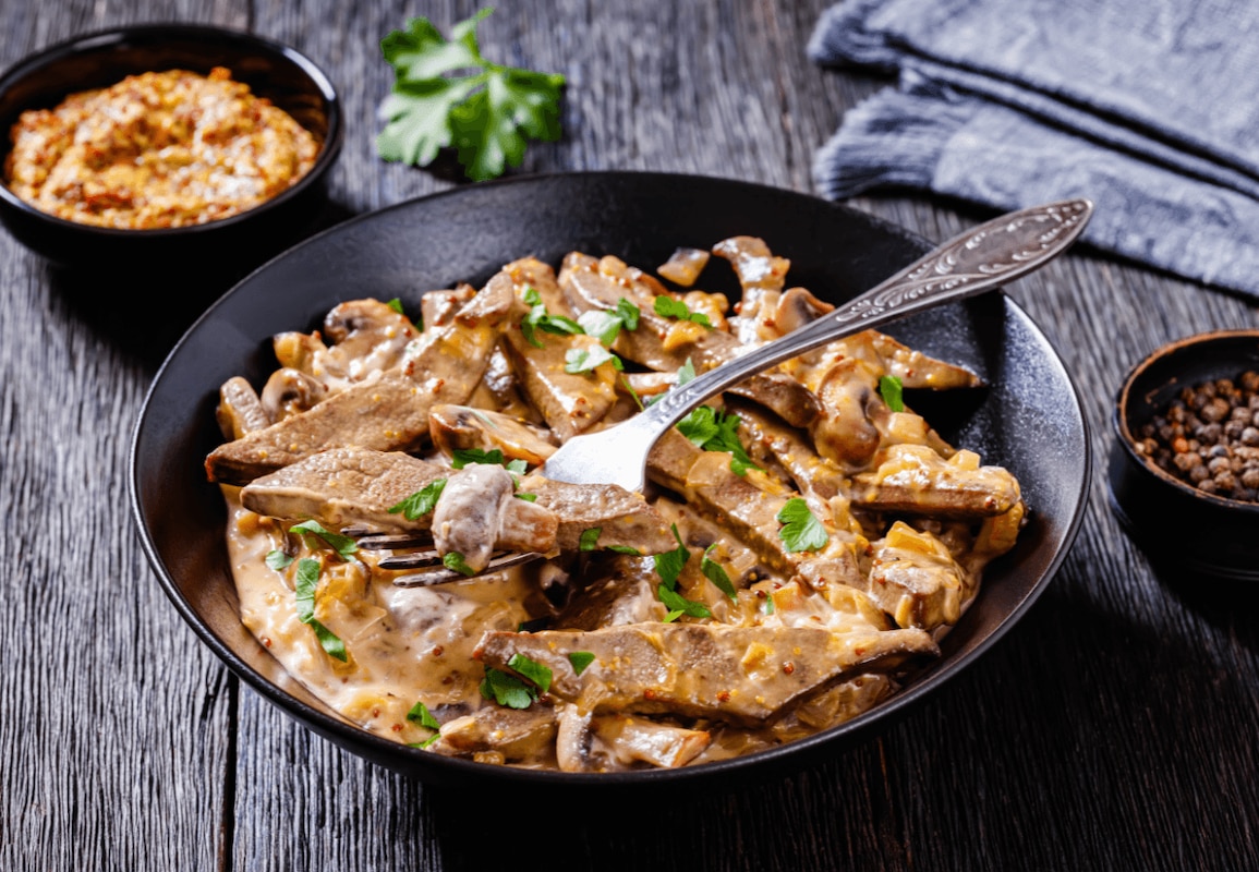 bœuf Stroganoff aux champignons