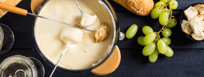 La recette traditionnelle de fondue savoyarde