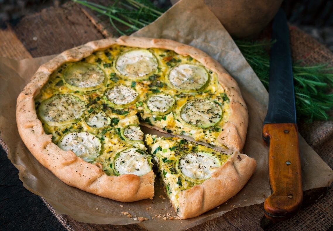 pizza à la courgette et au fromage de chèvre