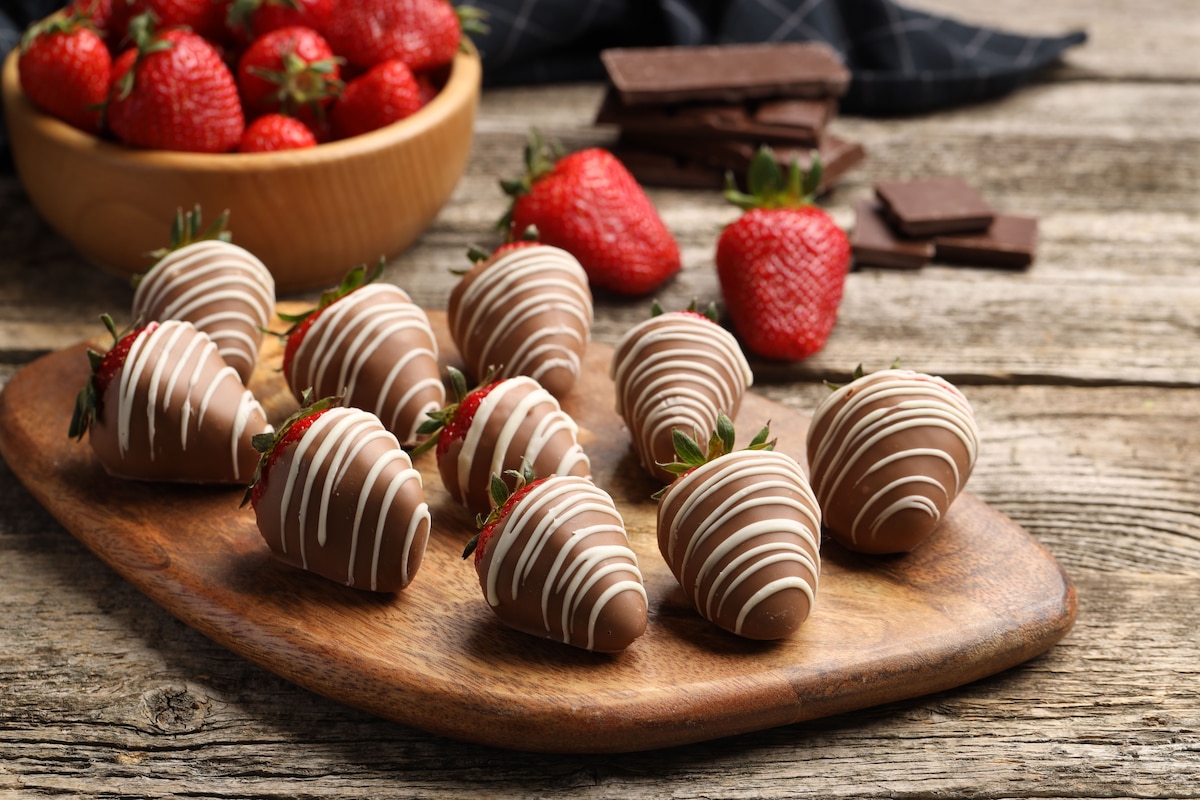 Fraises congelés chocolatées.