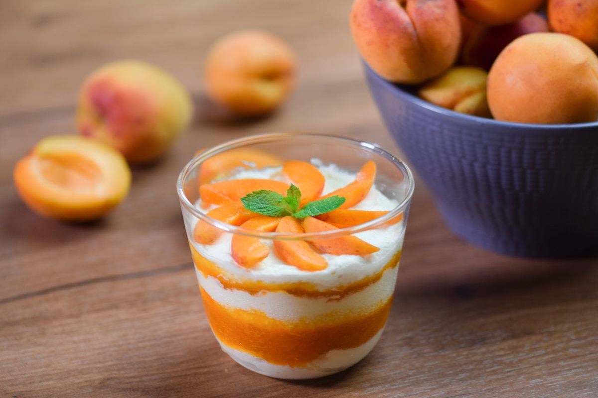 Verrines aux abricots et yaourt